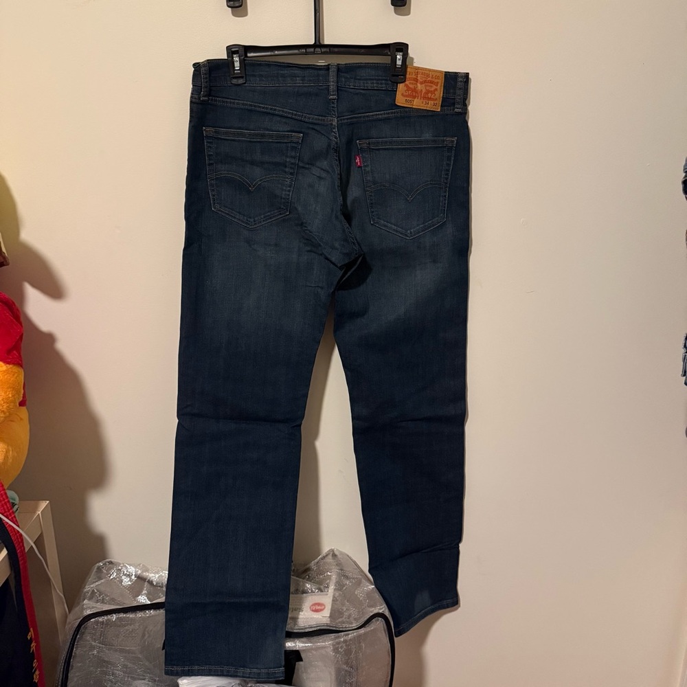 THREE levis pants - Picture 7 of 12